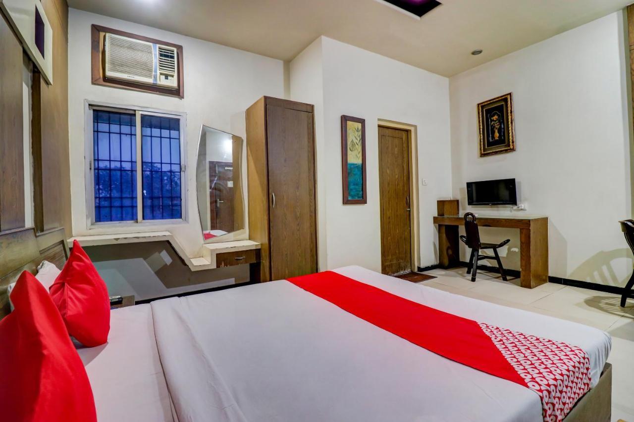 Oyo 61861 Hotel Dream Palace Durg Zewnętrze zdjęcie